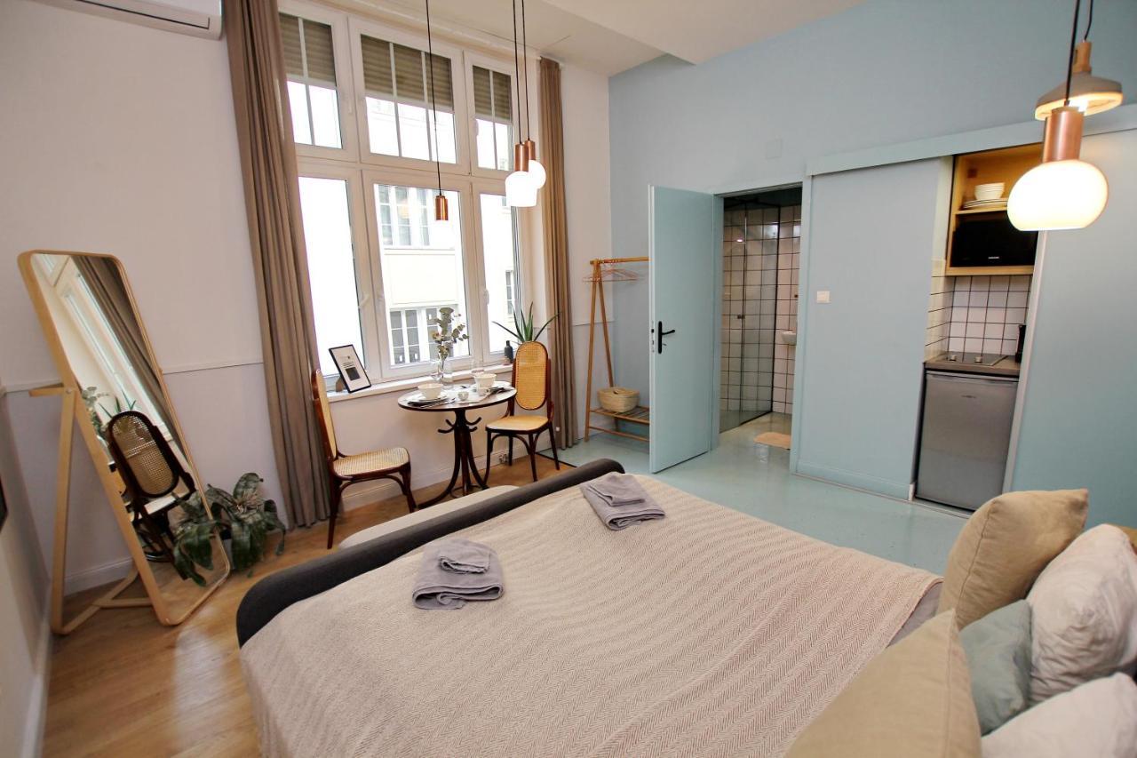 Gellerico Apartments Deak Square Budapeşte Dış mekan fotoğraf